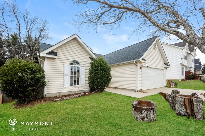 Building Photo - 1045 Meadow Glen Cir