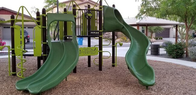 Building Photo - 2248 E Ottawa Ln