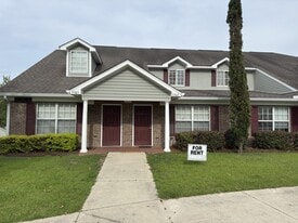 Building Photo - 4434 Gearhart Rd