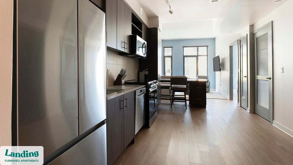 Building Photo - 350 Maple Dr SW