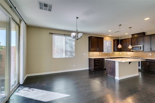Building Photo - 1441 Brushback Ave