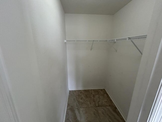 Building Photo - 3257 Helmel Ct