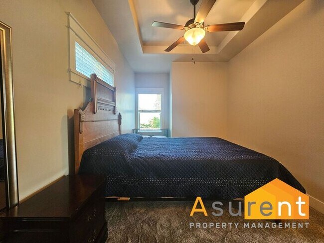 Building Photo - Fully Furnished 2BR/2BA Home in Central Point