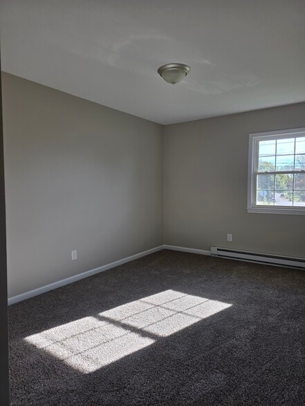Bedroom 1 - 308 Laval Hts