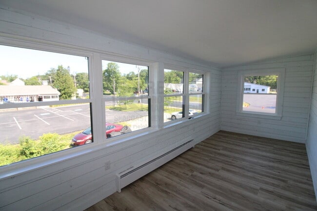 Building Photo - 253 1st NH Turnpike