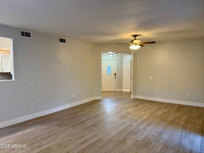 Building Photo - 9555 E Raintree Dr