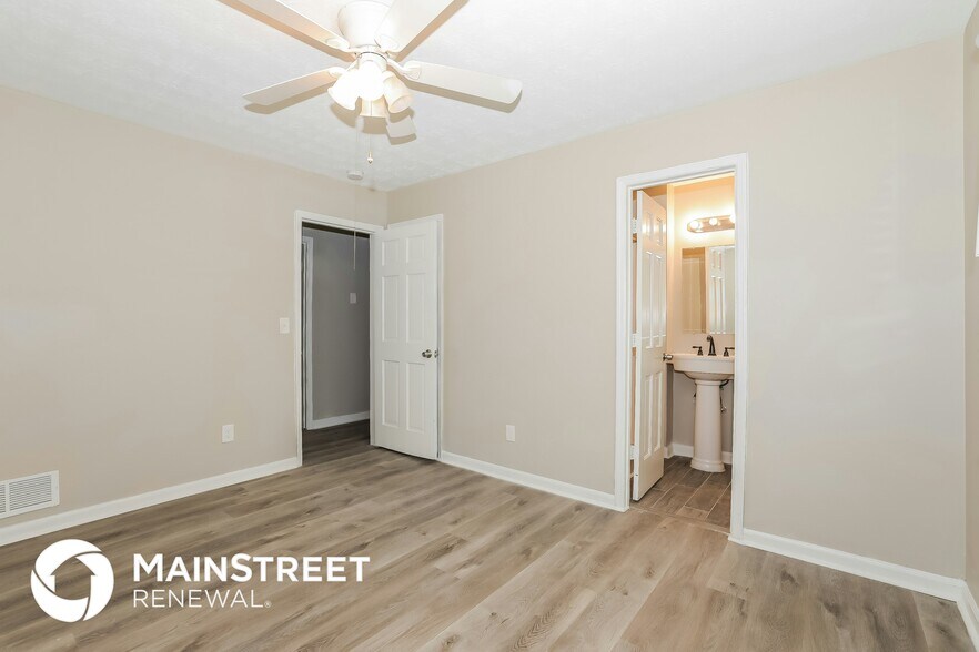 Building Photo - 2673 Green Valley Ct