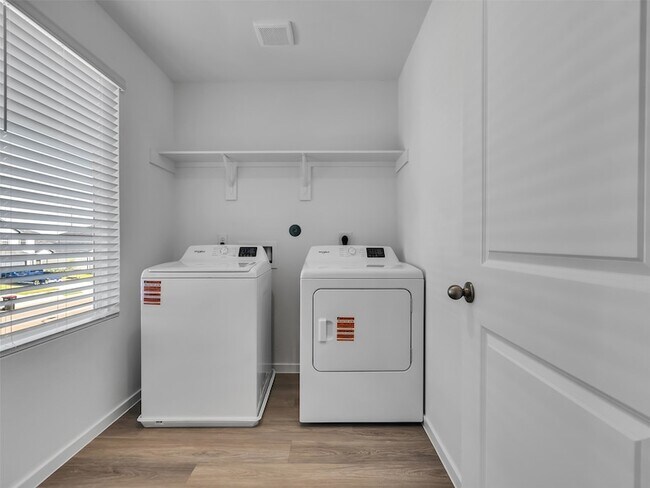 Building Photo - 18711 Sunset Horizon Dr