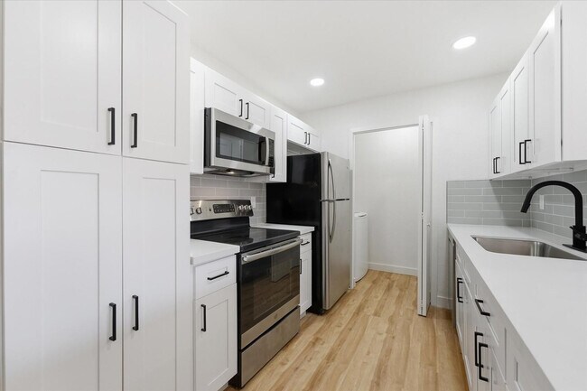 Building Photo - 1942 S Emerson