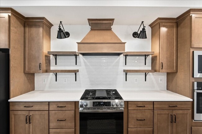 Building Photo - Available Now! Gorgeous New Construction 3 Story Town Home