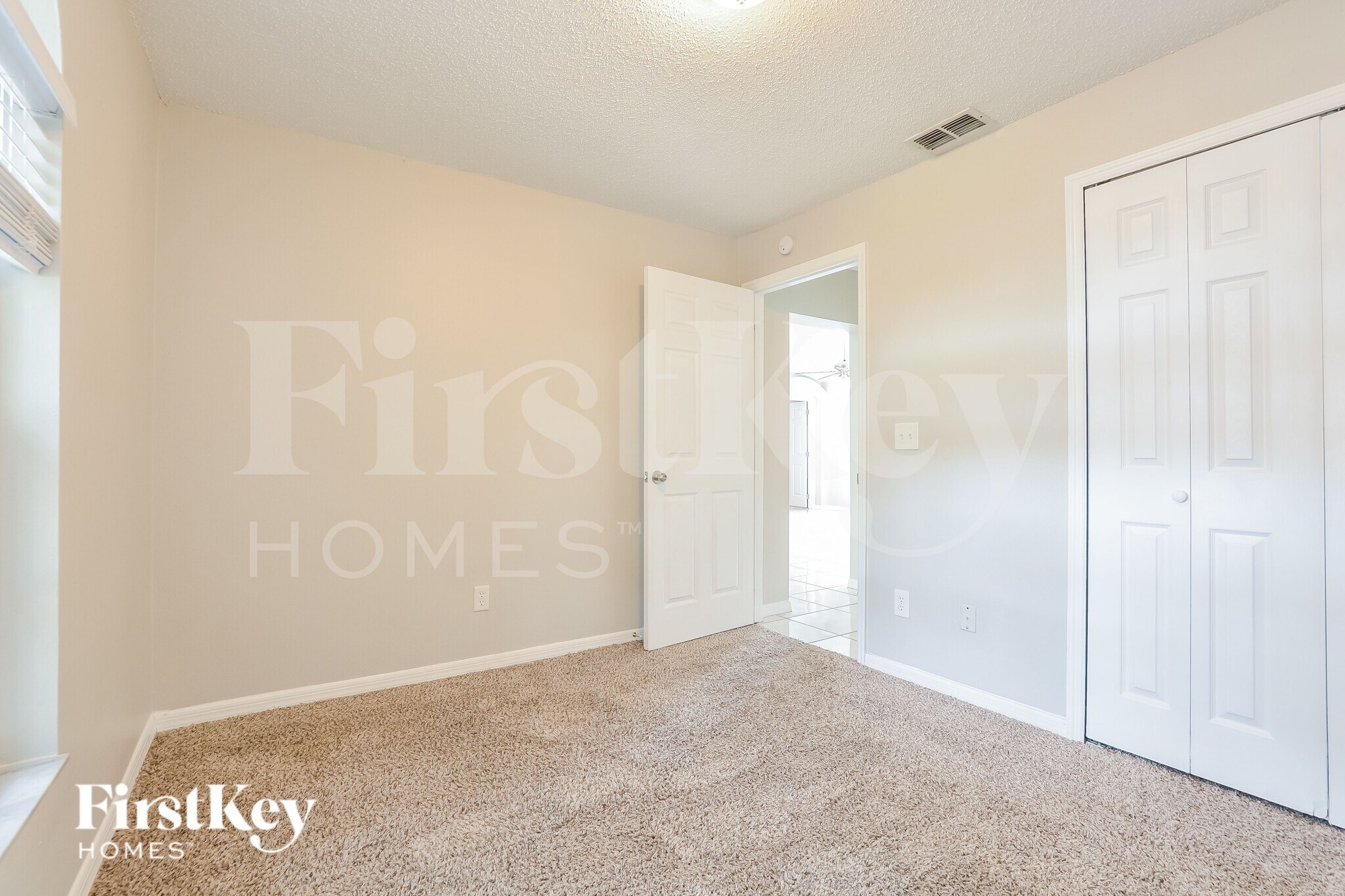 Building Photo - 11255 Cypress Leaf Dr