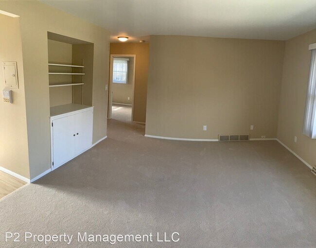 Building Photo - 1407 Parkway Dr