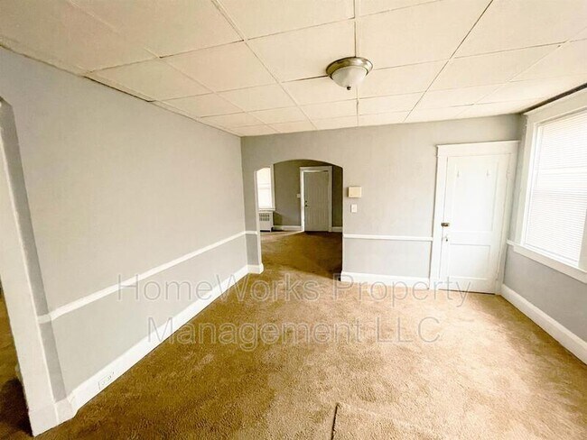 Building Photo - 7712 Old Harford Rd