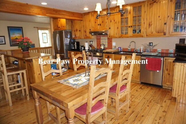Building Photo - SHORT TERM!!!!!  Beautiful FURNISHED Home ...