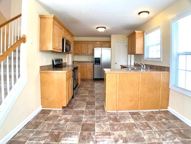 Building Photo - 800 Karmaflux Way