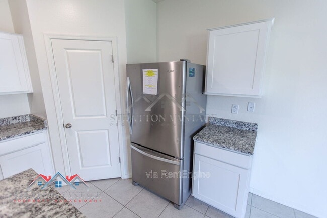 Building Photo - 5954 E Demeter Dr