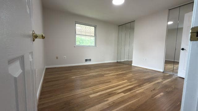 Building Photo - 5602 Kings Park Dr