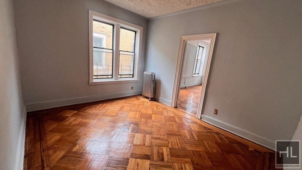 Building Photo - 593 Miller Ave