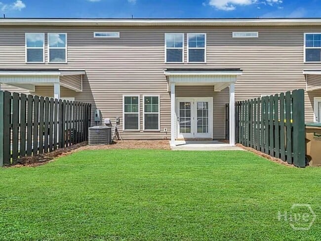 Building Photo - 134 Ainsdale Dr