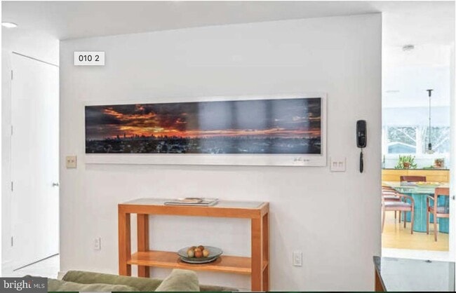 Building Photo - 4527 Q Pl NW