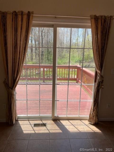 Building Photo - 155 Ledgeland Dr