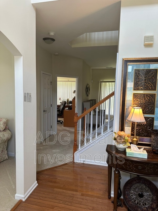 Building Photo - 6629 Pattonsburg Dr