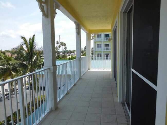 Building Photo - 800 Juno Ocean Walk