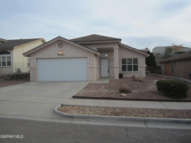 Building Photo - 6572 Dakota Ridge Dr