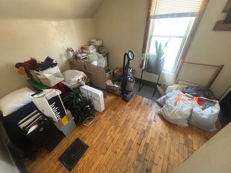 Building Photo - 846 McKinley St