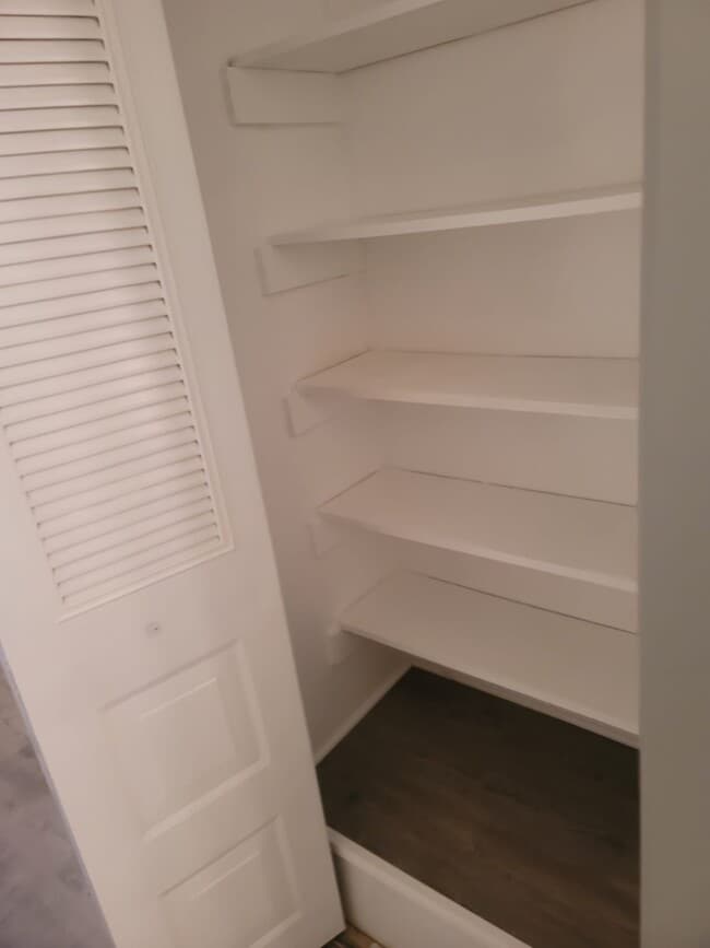 Building Photo - 2500 Topsfield Rd