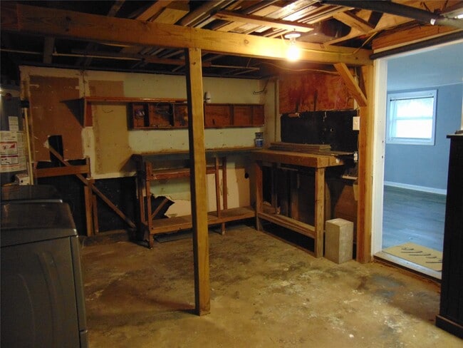 Building Photo - 5113 Avenue O 1/2