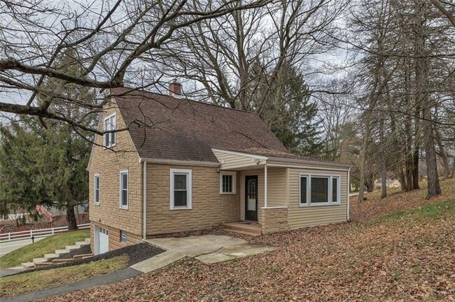 Building Photo - 1499 Stoltz Rd
