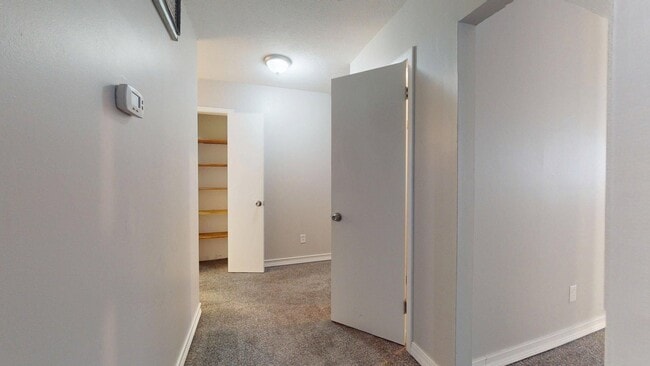 Building Photo - 7405 Marlborough Ave