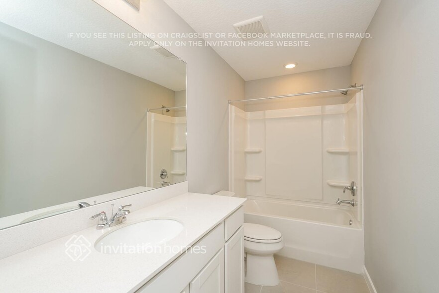 Building Photo - 3537 Hornbeam Rd