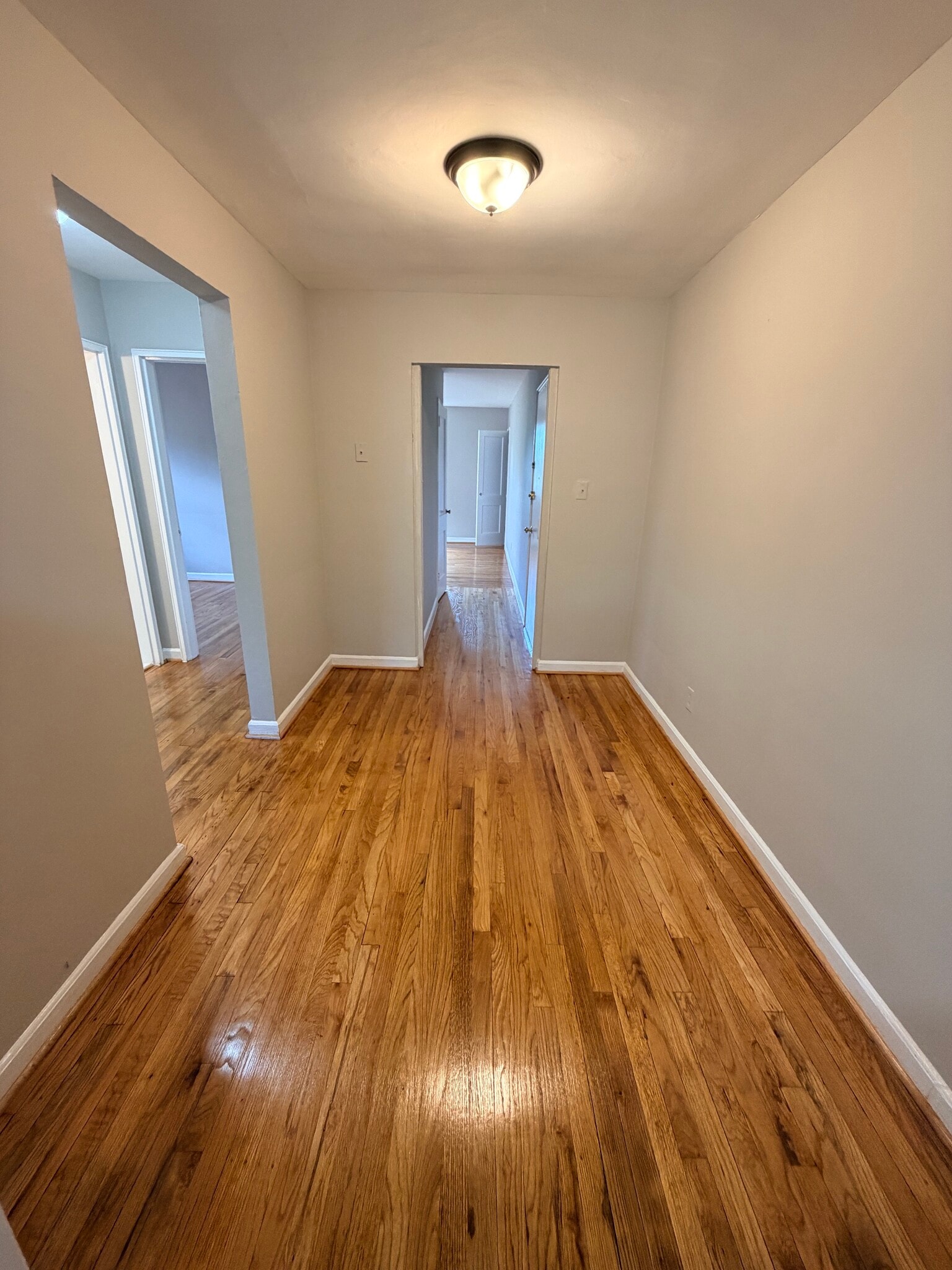 Building Photo - 7805 Lockney Ave