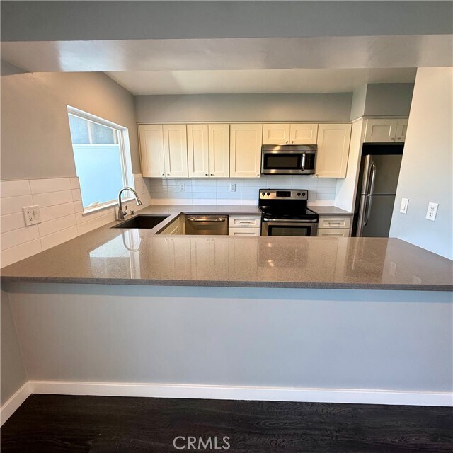 Building Photo - 1200 E Ocean Blvd