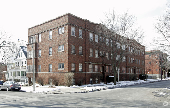 Building Photo - The Belleview Apartments