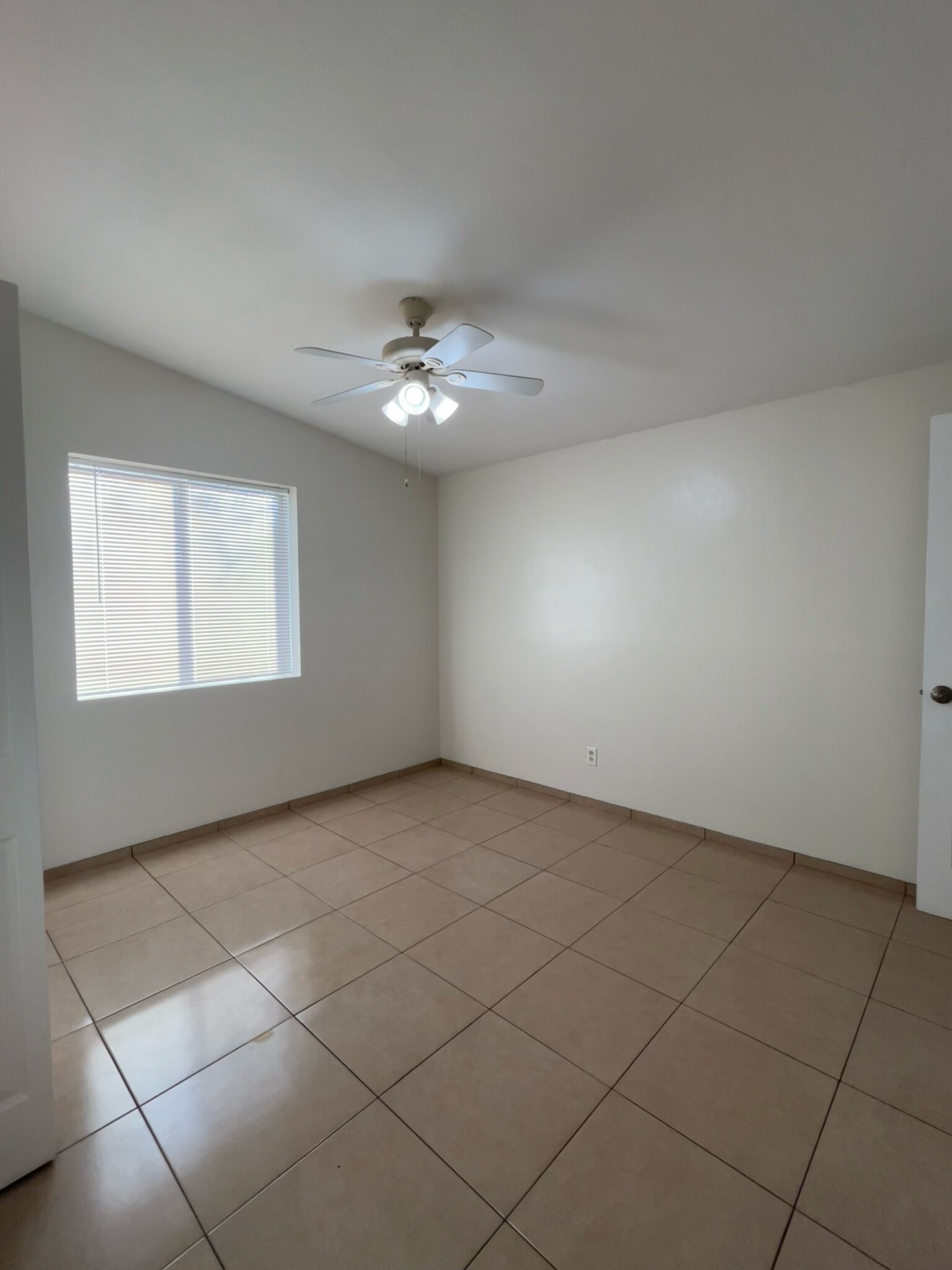Primary Bedroom - 8321 E Gettysburg Pl