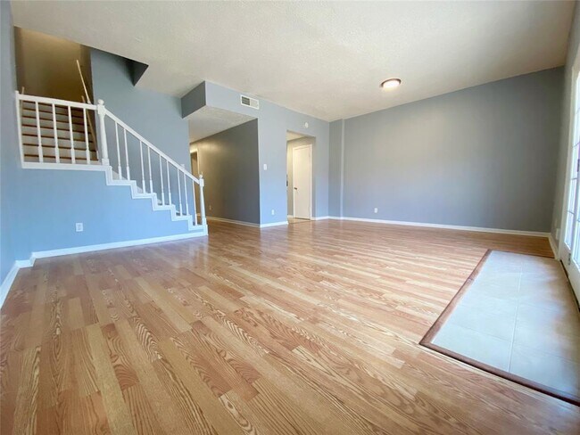 Building Photo - 1281 Blalock Rd