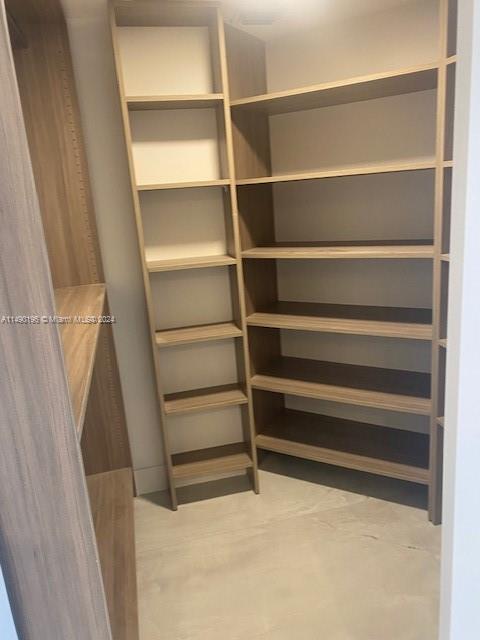 Building Photo - 3530 Mystic Pointe Dr