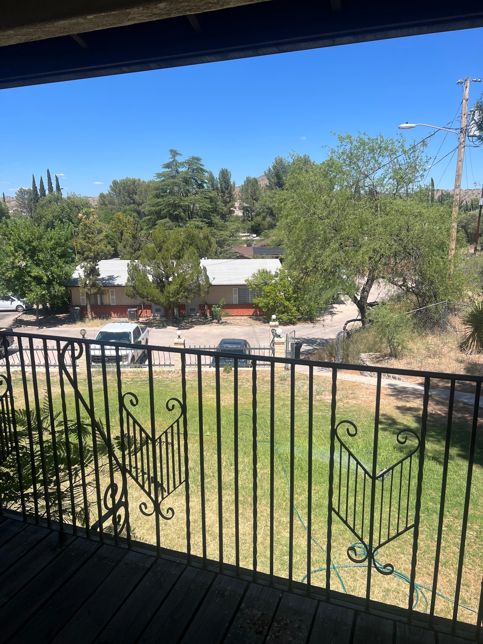 Building Photo - 797 W Mesa Verde Dr