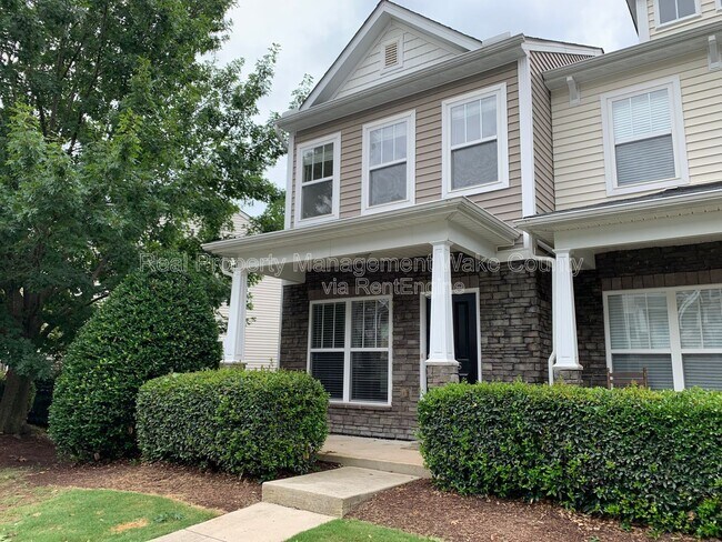 Primary Photo - 8025 Goldenrain Way