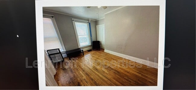 Building Photo - 100 Pearl St