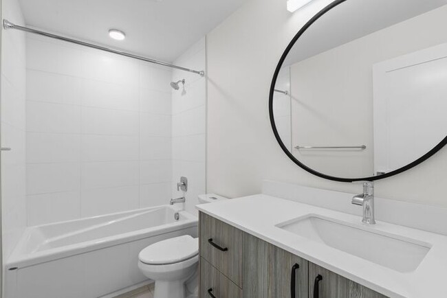 Building Photo - ULTRA-MODERN Townhome w/AC and Views in the Heart of Eastlake!