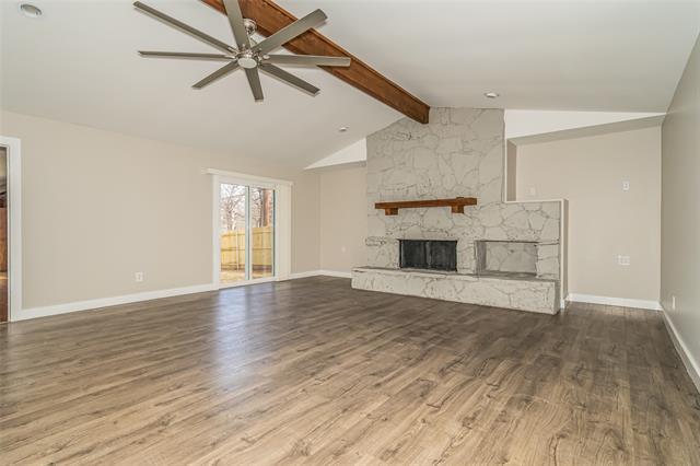 Building Photo - 112 Bluebonnet Dr