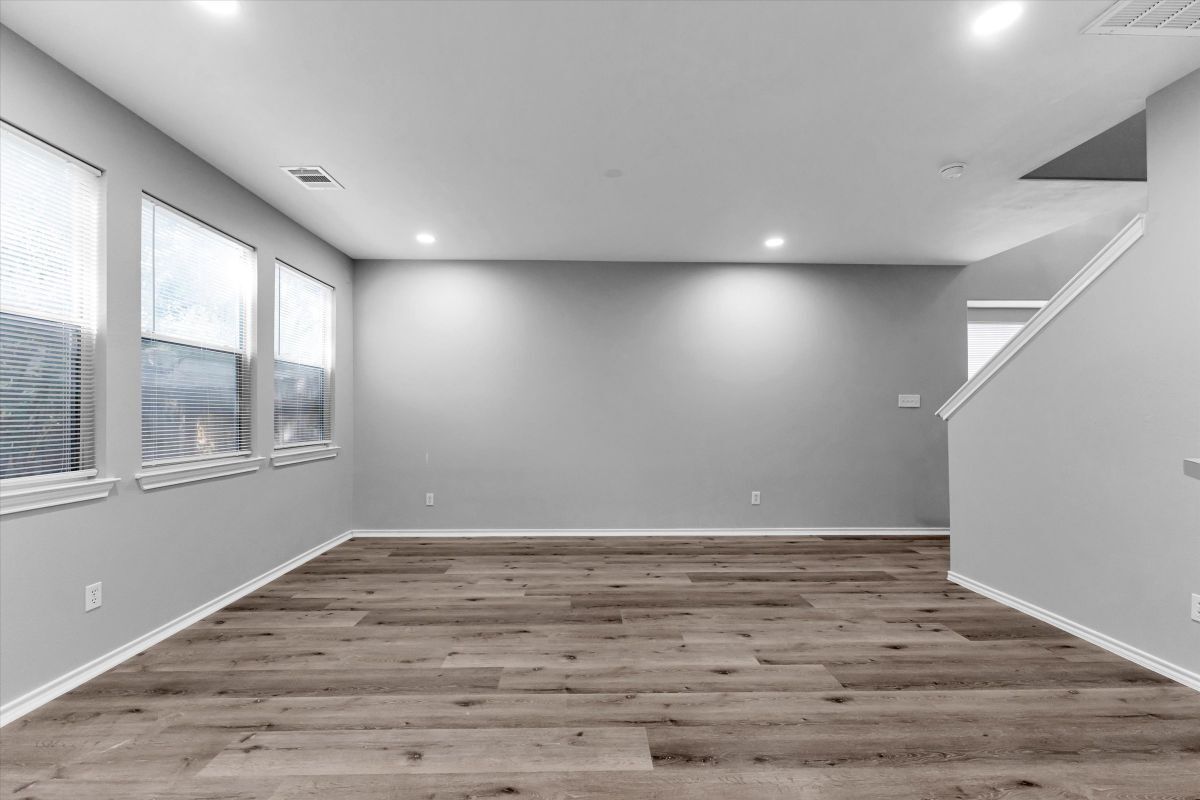 Building Photo - 16007 Sandy Path Ln