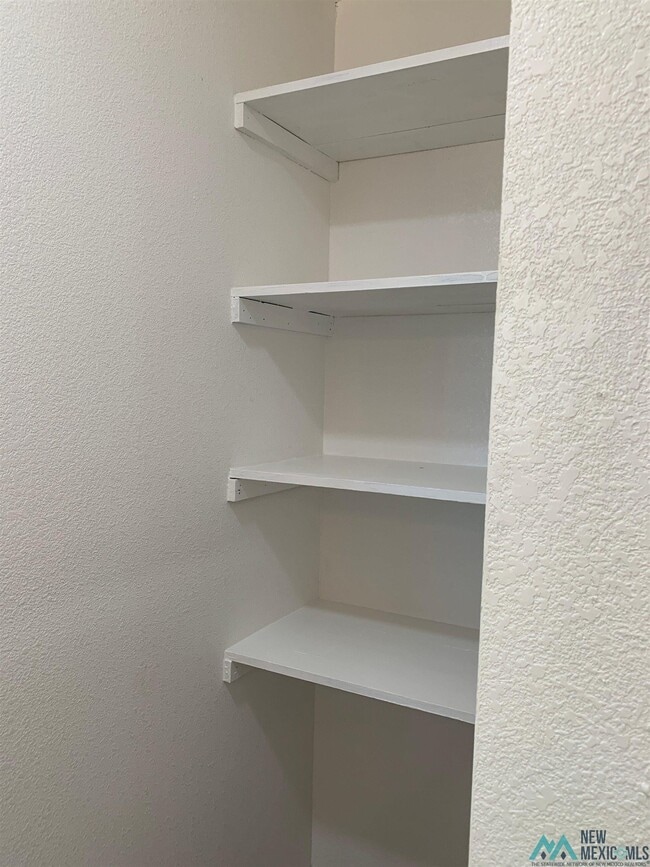 Building Photo - 2319 Axtell St