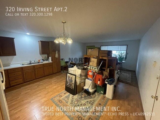 Building Photo - 320 Irving St