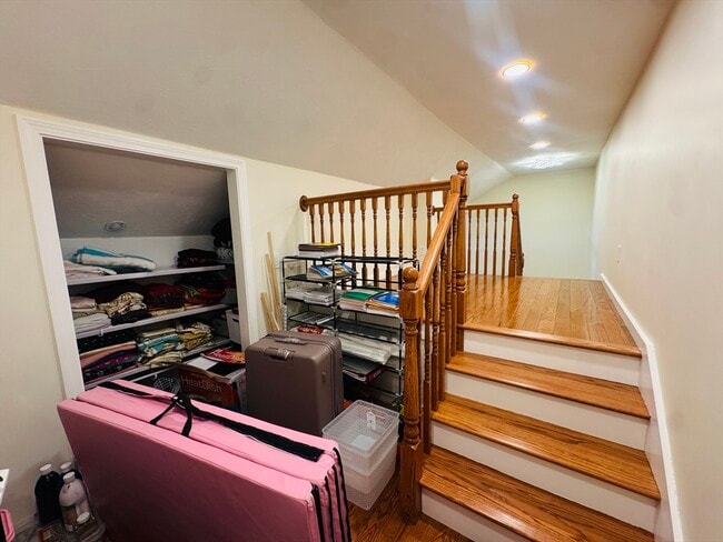 Building Photo - 237 South St