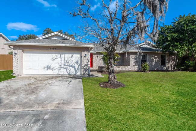 Building Photo - 2291 Macedo Rd NE